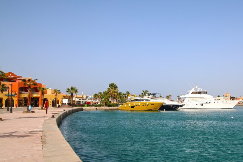 Hurghada City Tour – Marina, Markets & Old Town